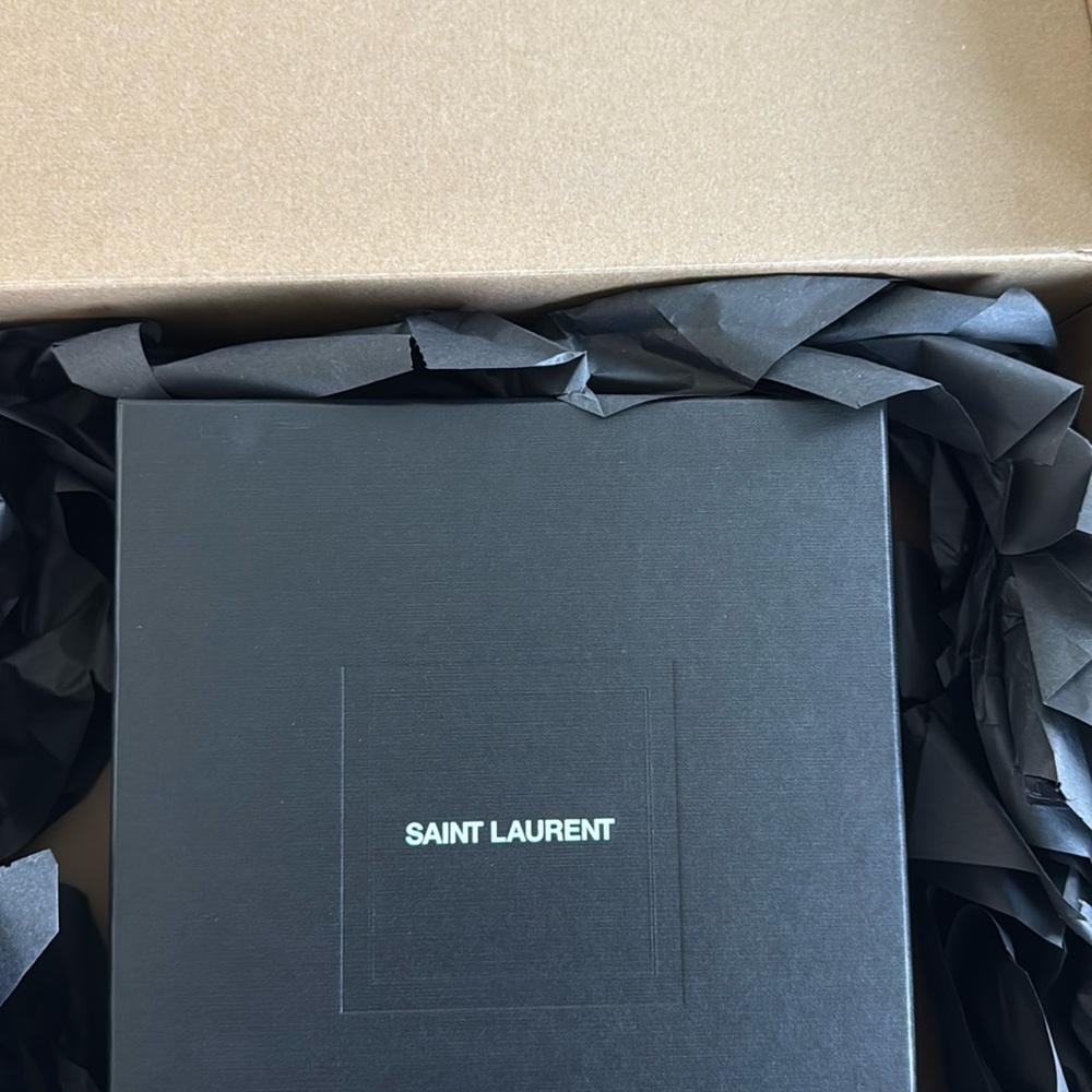 Saint Laurent Tribute Women Pump - Picture 1 of 8